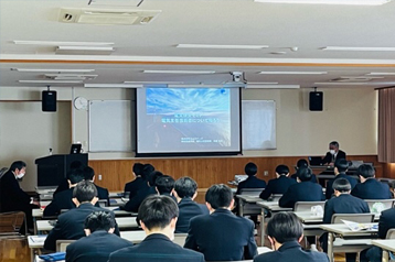 秋田県内高校での出前授業による風力発電メンテナンス人財の育成