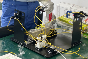 電気の制御回路実習の様子